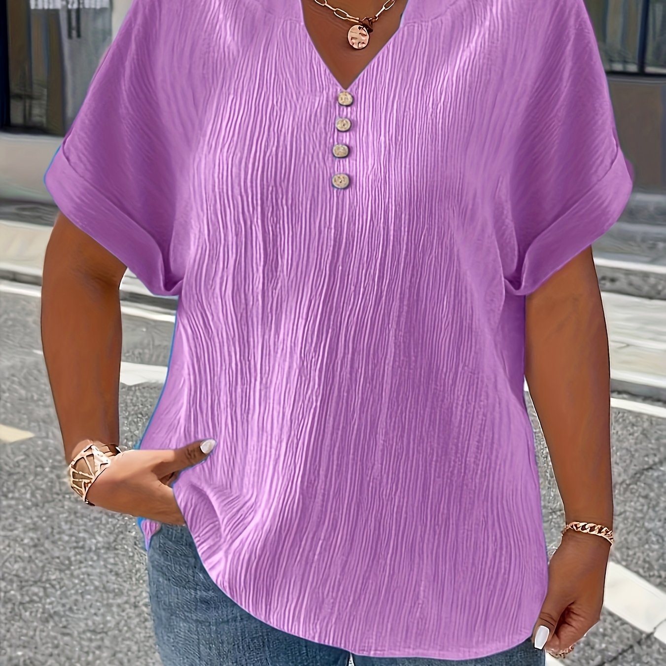 Bellamont | Elegant V-Neck Top